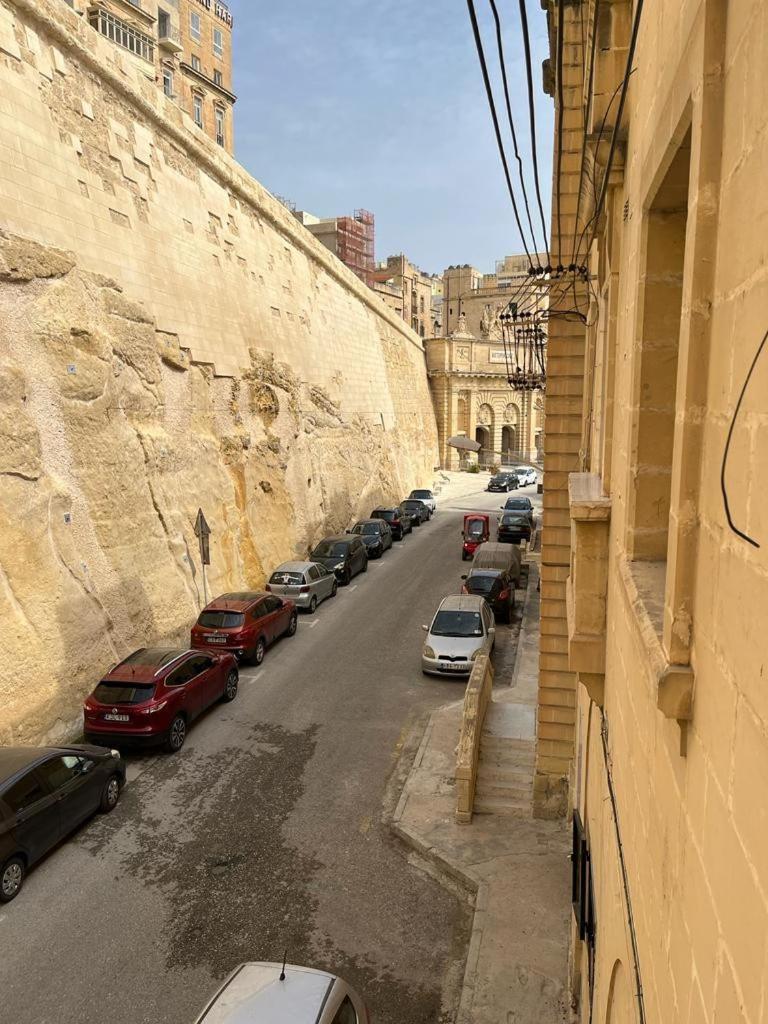 Valletta Heart, 3 외부 사진